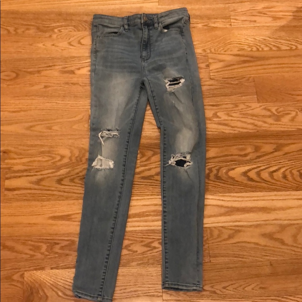 Super Hi RiseAmerican Eagle ripped jeans ~ 4